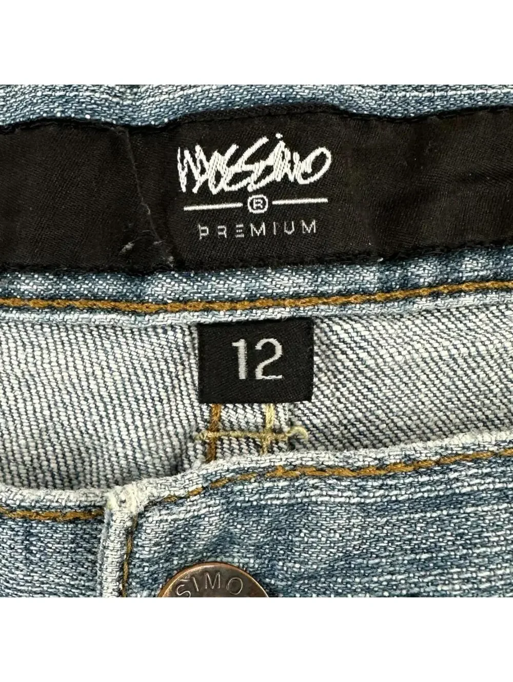 Mossimo‎ Light Wash Embroidered Bootcut Jeans
